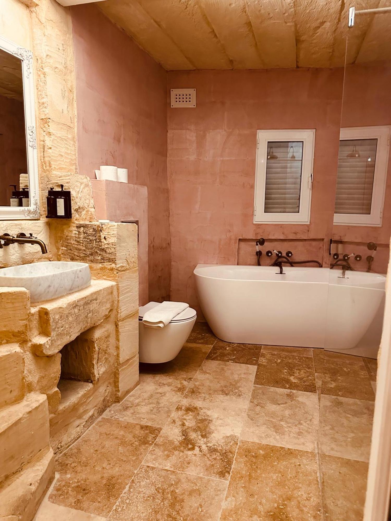 شقة Talbot House By Talbot & Bons لوكا المظهر الخارجي الصورة